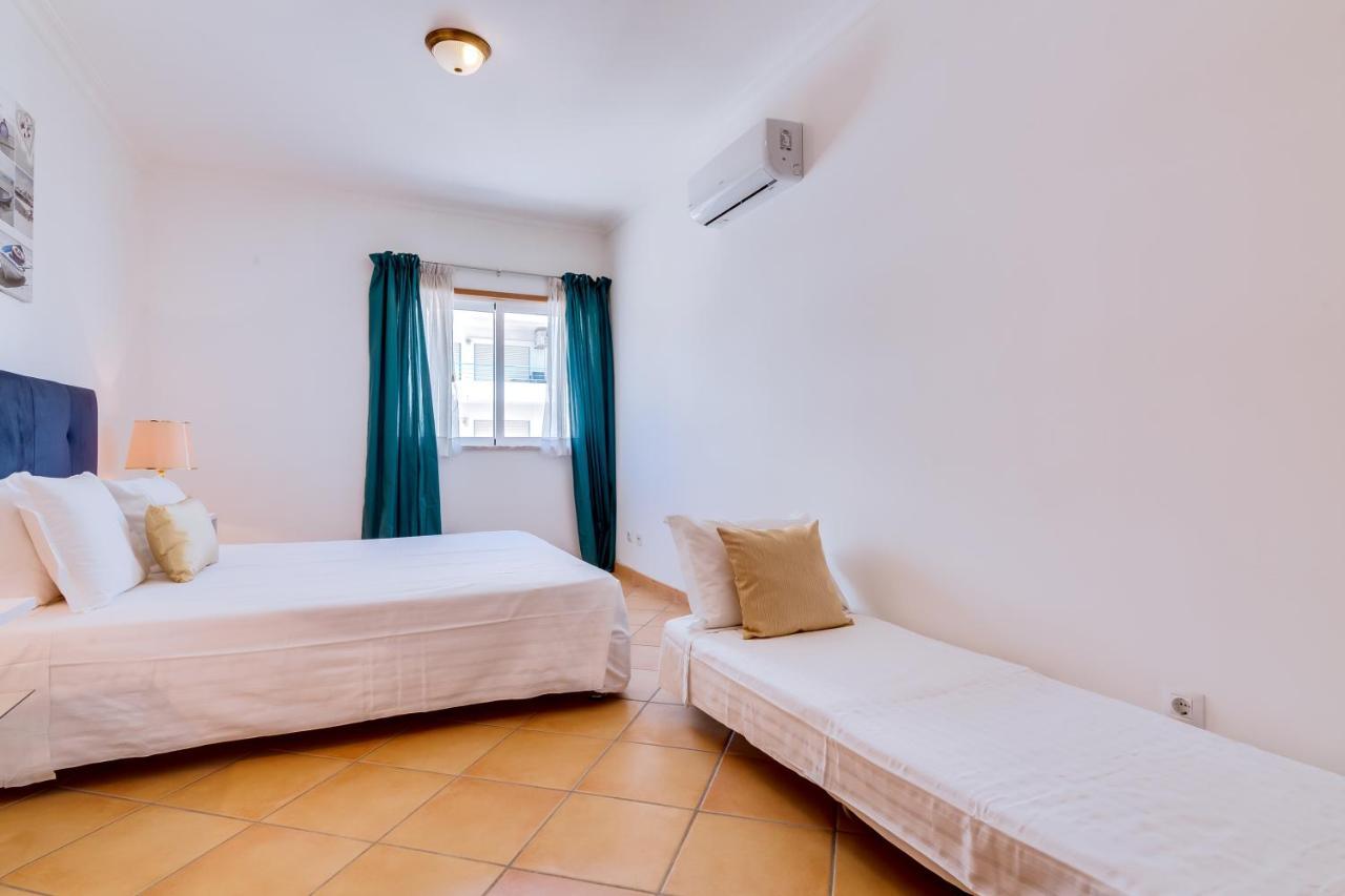Al - Colina Beach Holidays Куартейра Екстер'єр фото